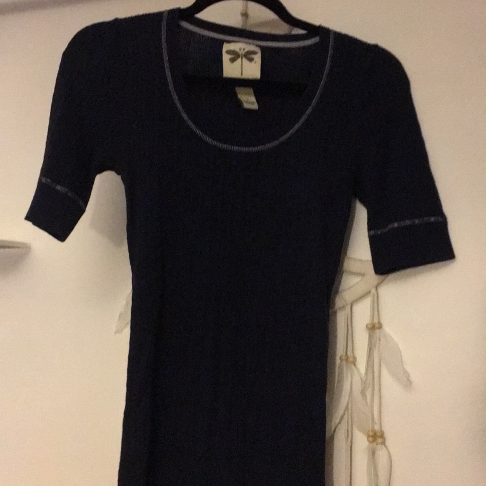NWOT Knit half sleeve scoop neck top